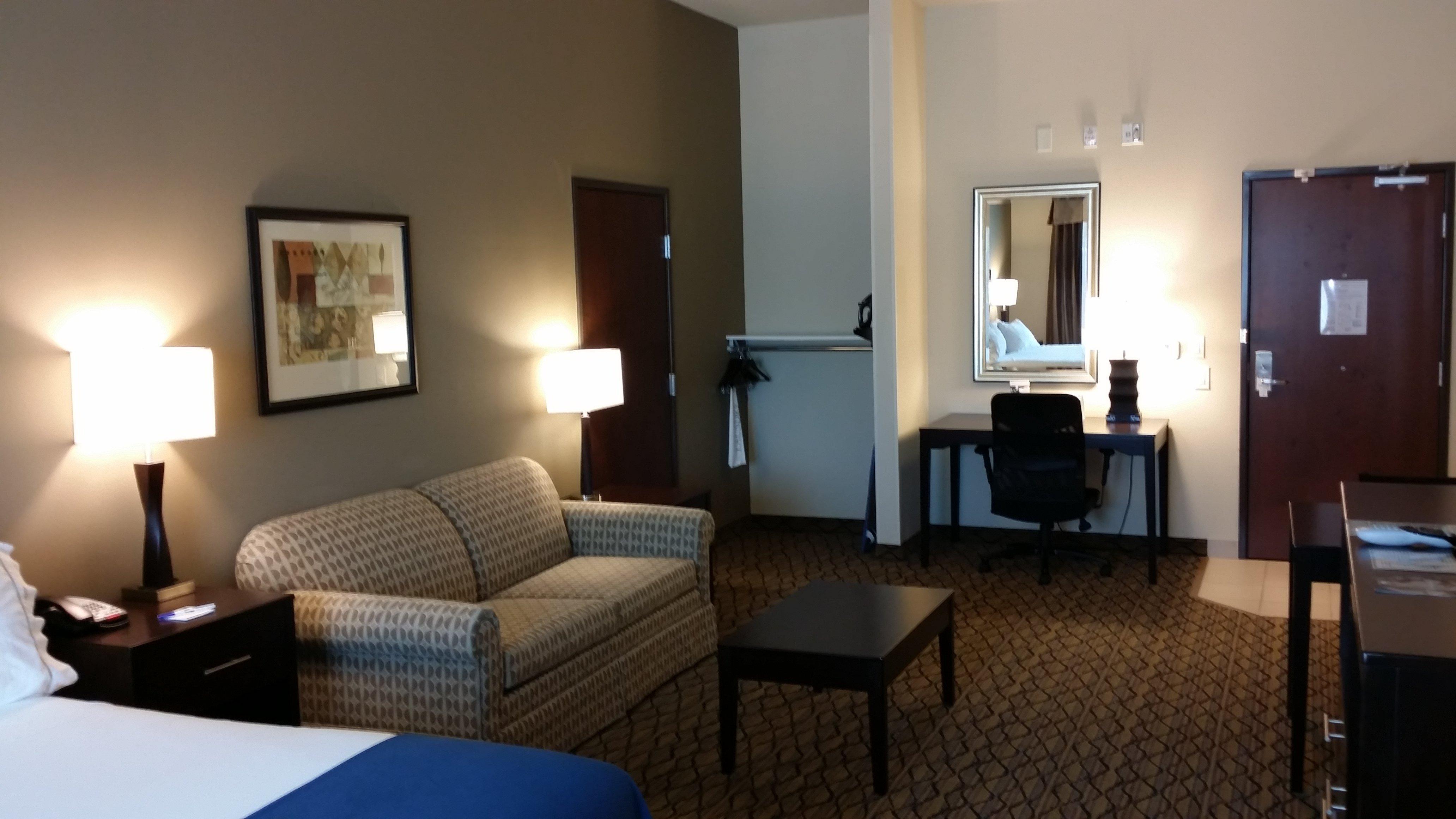 Holiday Inn Express & Suites Deming Mimbres Valley By Ihg Exterior photo