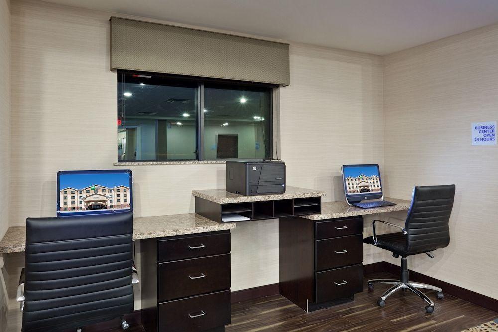 Holiday Inn Express & Suites Deming Mimbres Valley By Ihg Exterior photo
