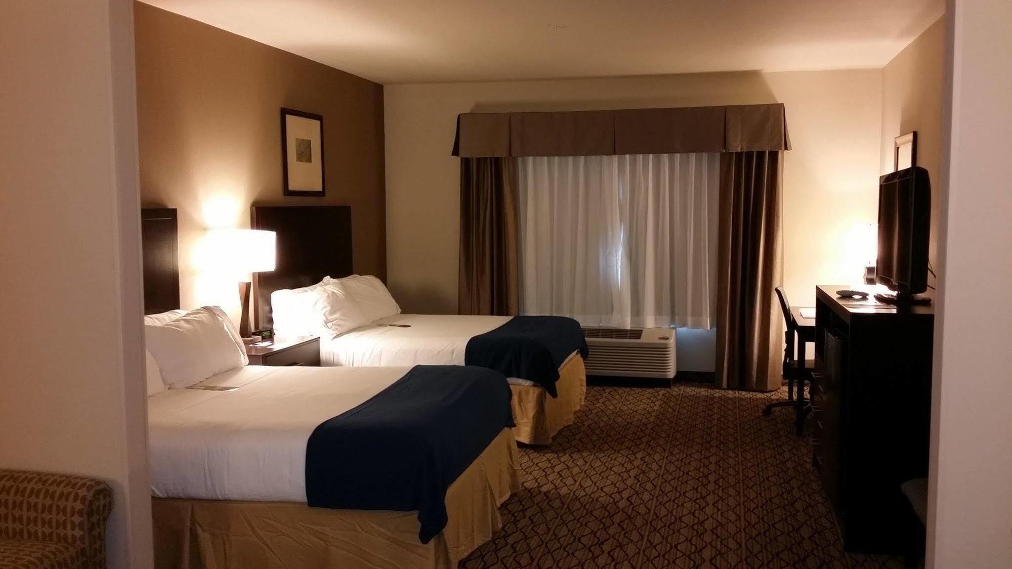 Holiday Inn Express & Suites Deming Mimbres Valley By Ihg Exterior photo